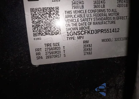 2023 Chevrolet Suburban 2Wd Premier z USA, uszkodzony, nr VIN 1GNSCFKD3PR551412